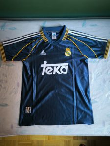 Click to view full screen Camiseta Real Madrid 3ª Equipación Retro 96/97 photo review