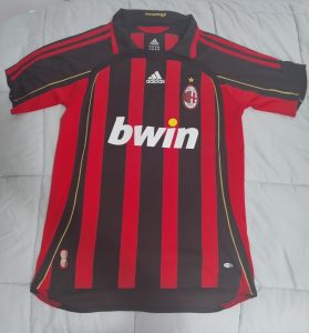 Click to view full screen Camiseta AC Milan 1ª Equipación Retro 06/07 photo review